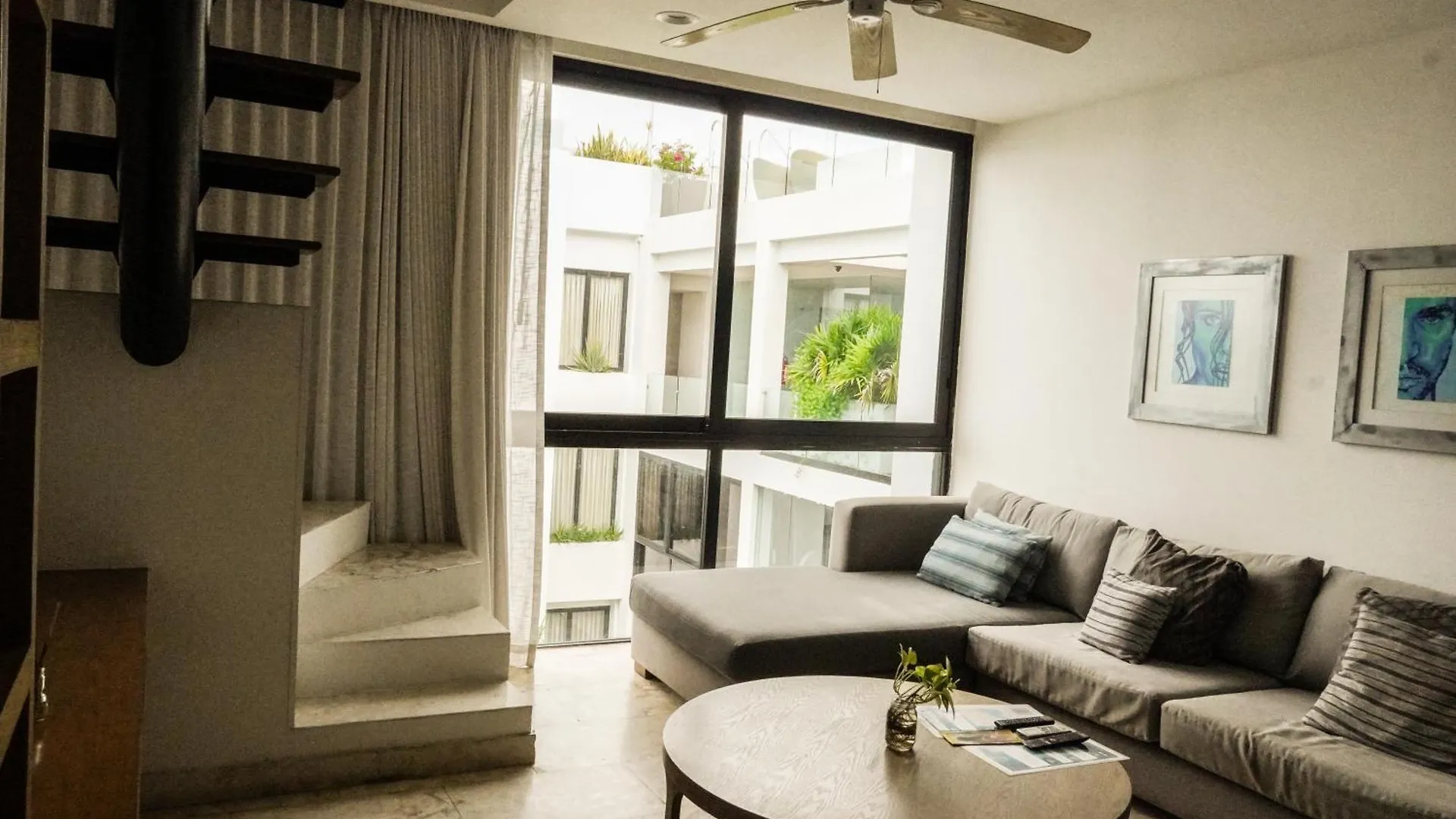 Penthouse Zona Centro Quinta Av 2Bd,2 Bt Apartment Playa del Carmen Mexico